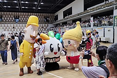 「ゆるキャラ大行進」の画像