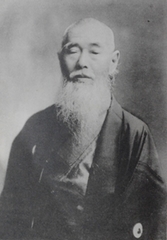 外山脩造