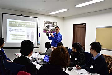 「しょうゆ製造会社を訪問」の画像