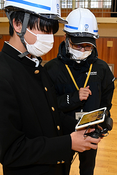 「長岡工業高校ドローン体験」の画像4